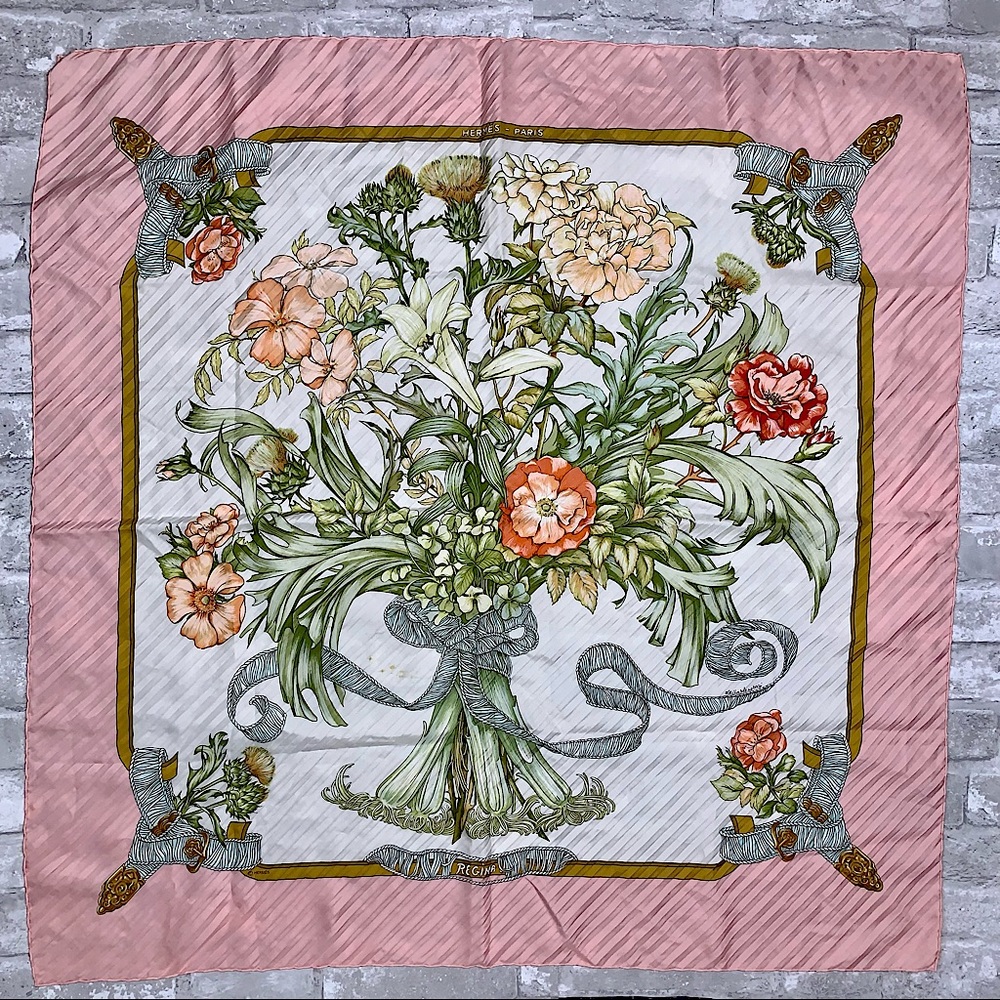 Hermès “Regina” by Leila Menchari 100% Silk Scarf